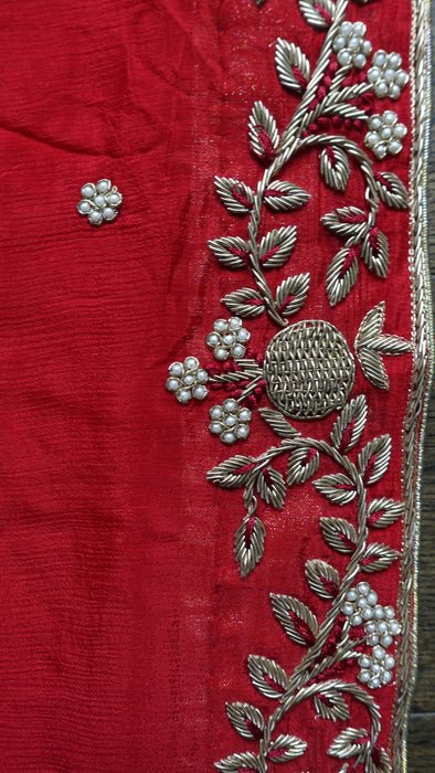 Red silk dupatta with zardosi floral embellishment – pattern detail
