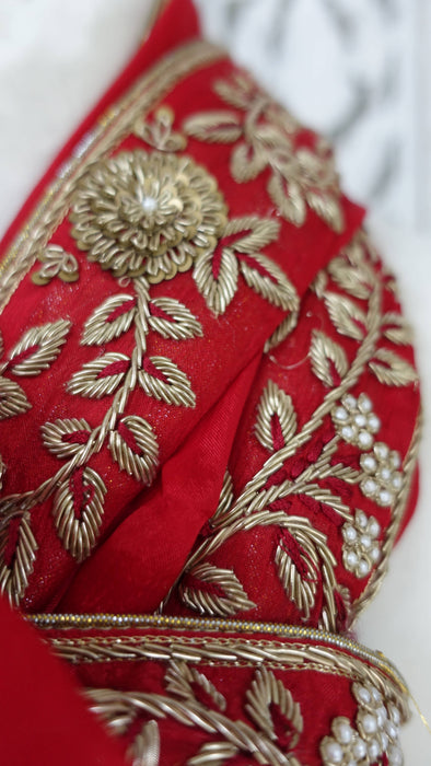 Red silk dupatta with zardosi floral embellishment – border detail