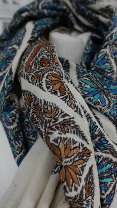 Cream with blue and brown reversible embroidered shawl – border detail