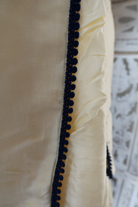 Cream Silk Indian Salwar Kameez New UK Size 10 / EU 36 - Preloved