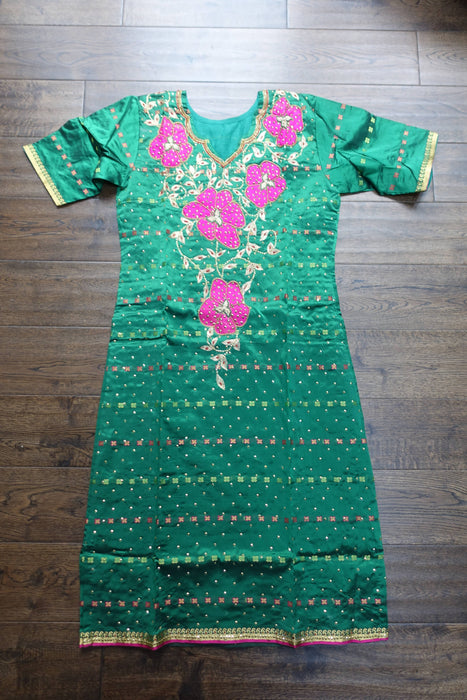 Green And Pink Vintage Silk Embellished Suit - UK 10/EU 36 - New