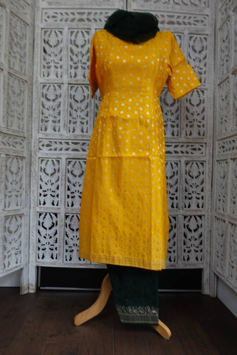 Yellow And Green Vintage Silk Suit - UK 8/EU 34 - New