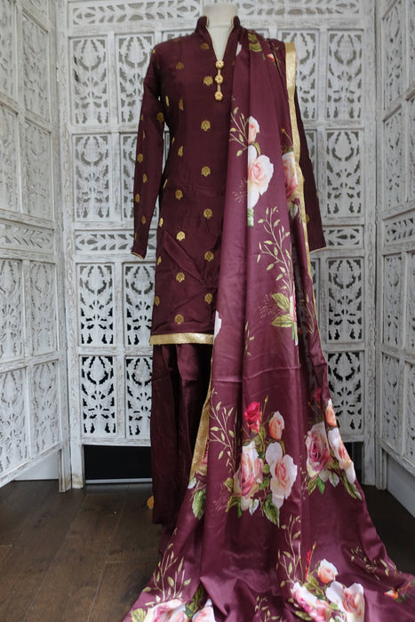 Aubergine Brown Floral Dupatta Salwar Kameez - UK 8/EU 34 - Preloved
