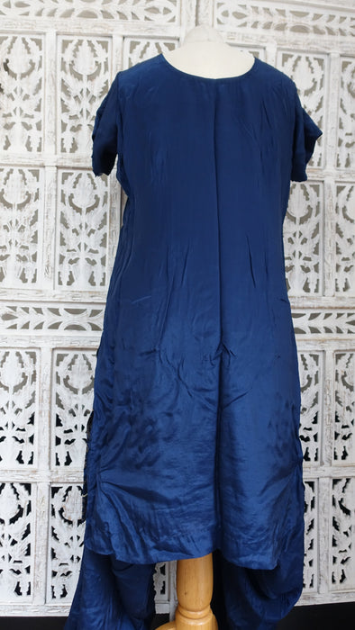 Blue Suit With Sparkling Stones And Floral Dupatta - UK 12 / EU 38 - Preloved