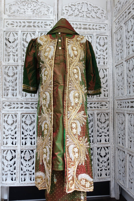 Green Vintage Silk 4 Piece Salwar Suit - New - UK 14/EU 40