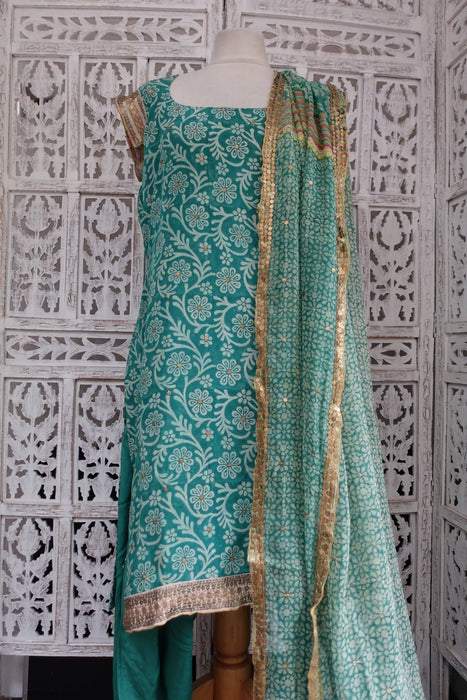 Sea Green Pure Silk Salwar Kameez - UK 12/EU 38 - New