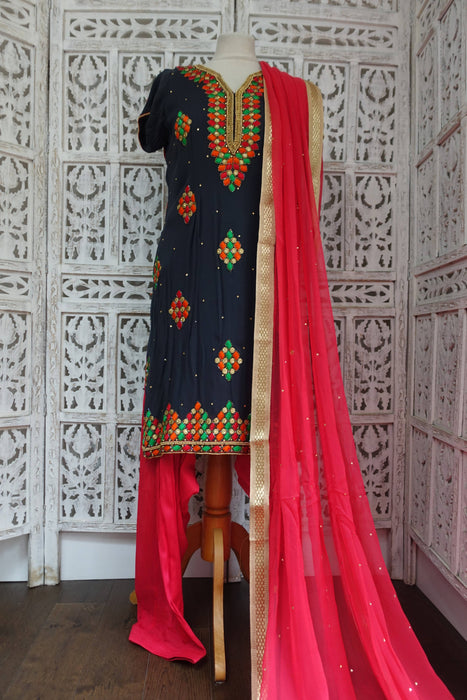 Charcoal And Coral Embroidered Salwar Suit - UK 12/38 - Preloved
