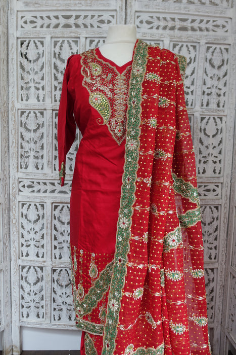 Red Vintage Silk Wedding Suit - UK 14/ EU 40 - Preloved