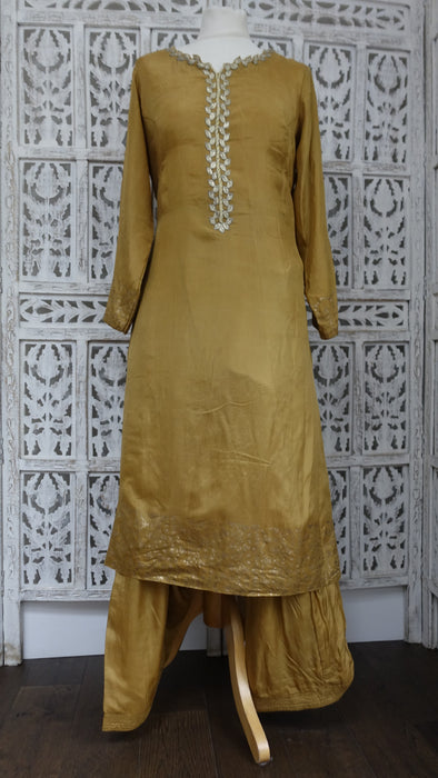 Mustard Pure Silk 2pc Salwar Kameez - UK 14/EU 40 - Preloved