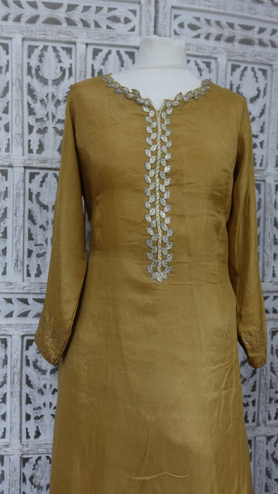 Mustard Pure Silk 2pc Salwar Kameez - UK 14/EU 40 - Preloved