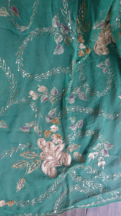 Emerald Green Vintage Silk Salwar Kameez - UK 12/EU 38 - New