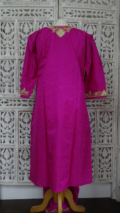 Hot Pink Vintage Silk Salwar Kameez - UK 14/EU 40 - New