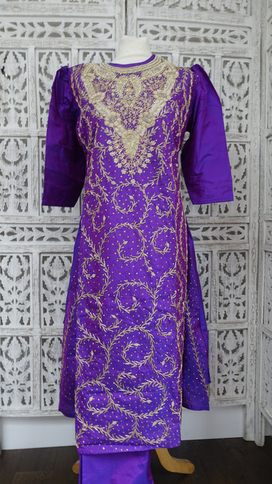 Purple Vintage Silk Salwar Kameez - UK 14/EU 40 - New