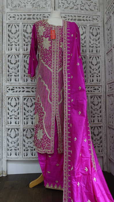 Hot Pink Pure Silk Vintage Salwar Kameez - UK 16/EU 42 - New
