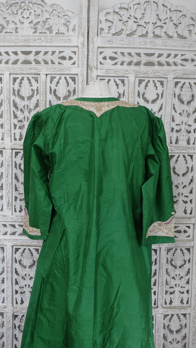 Green Pure SIlk VIntage Salwar Kameez Suit - UK 12/ EU 40 - New