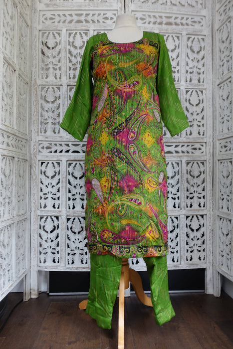 Green Silk Trouser Suit - UK 12/EU 38 - New