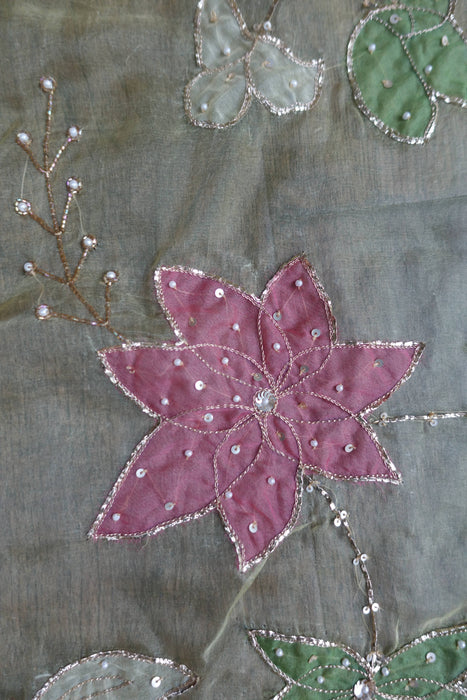 Light Green Silk Trouser Suit - UK 16/EU 42 - Preloved
