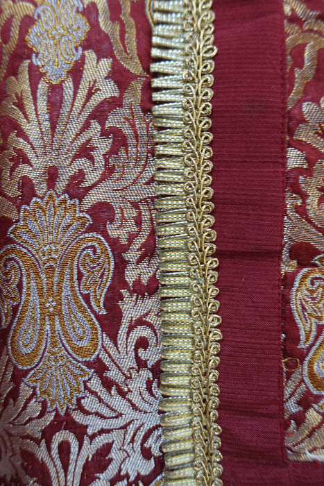 Maroon Brocade Trouser Suit - UK 12/EU 38 - Preloved
