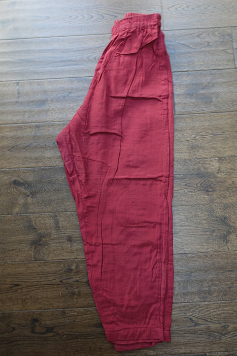 Maroon Brocade Trouser Suit - UK 12/EU 38 - Preloved