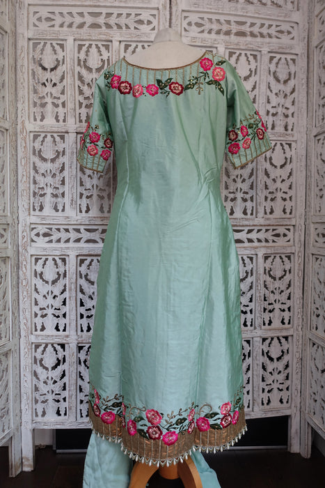 Sea Blue Bootleg Trousers With 2 Dupatta - UK 12 / EU 38 - Preloved