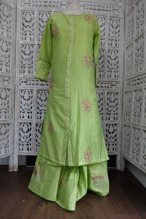 Light And Apple Green Cotton Silk Wide Leg Flared Trouser - UK 12/EU 38 - Preloved