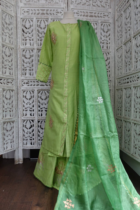 Light And Apple Green Cotton Silk Wide Leg Flared Trouser - UK 12/EU 38 - Preloved