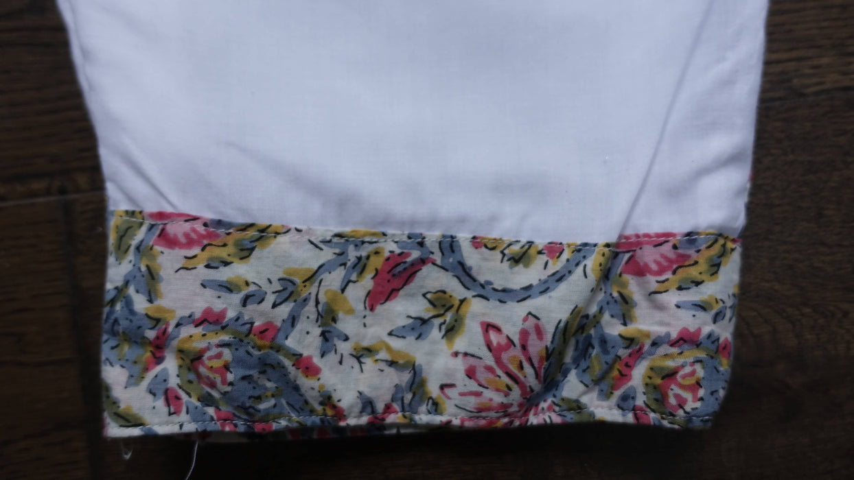 Floral Cotton Printed Suit - UK 14 / EU 40 - Preloved