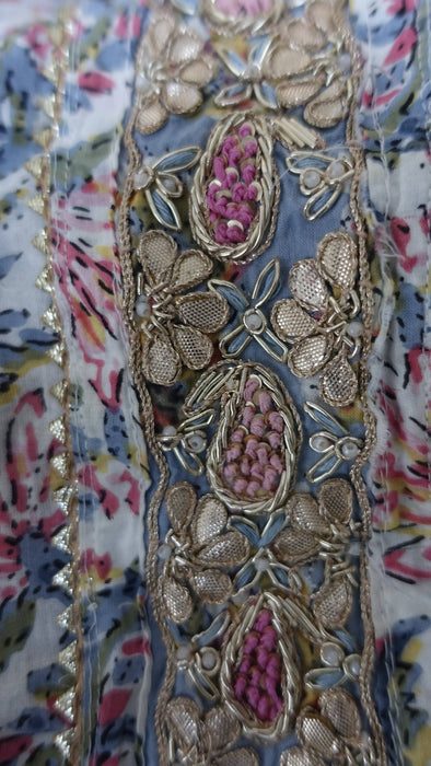 Floral Cotton Printed Suit - UK 14 / EU 40 - Preloved