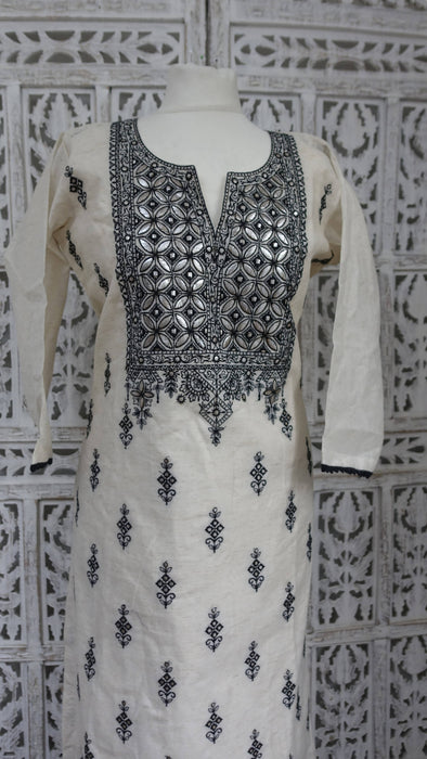 Cream And Black Trouser Suit - UK 14 / EU 40 - New