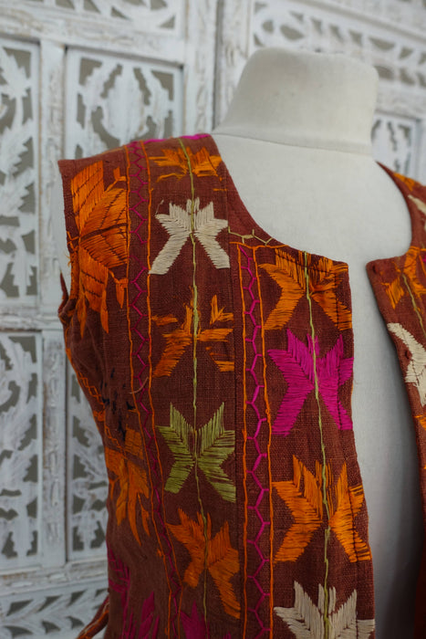 Vintage Phulkari Waistcoat - UK 8/EU 34 - Preloved