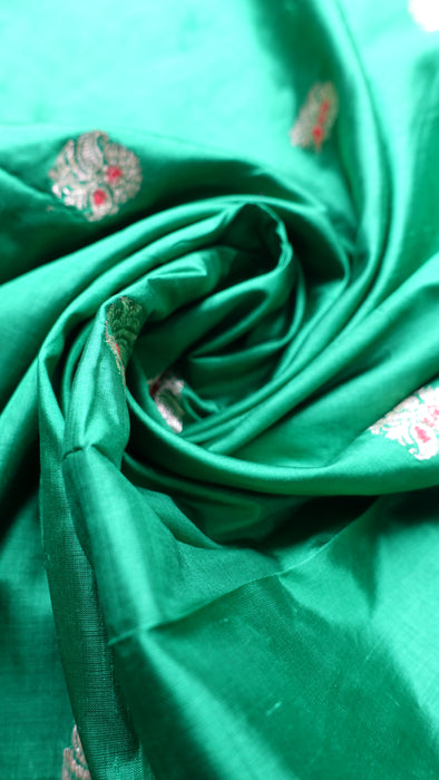 Green Pure Vintage Silk Fabric - New