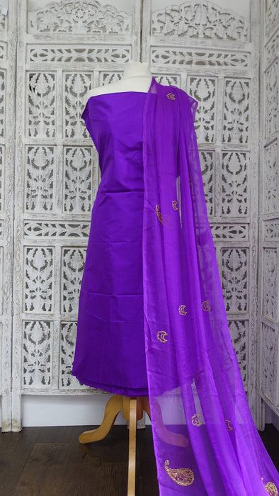 Purple Pure Silk With Pure Silk Chiffon Paisley Design Dupatta