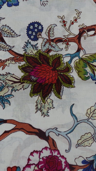 White Floral Printed Cotton Fabric - 2-3 Metres
