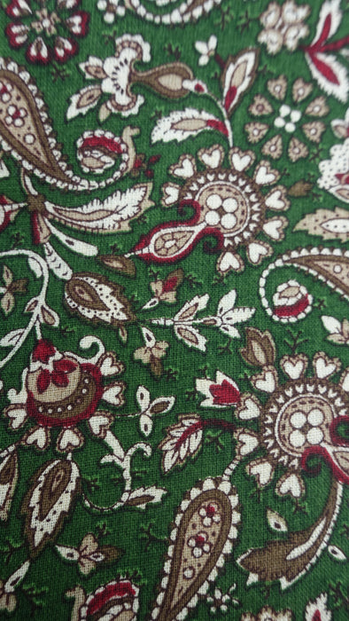 Green Paisely Cotton Fabric - 5-6 Metres
