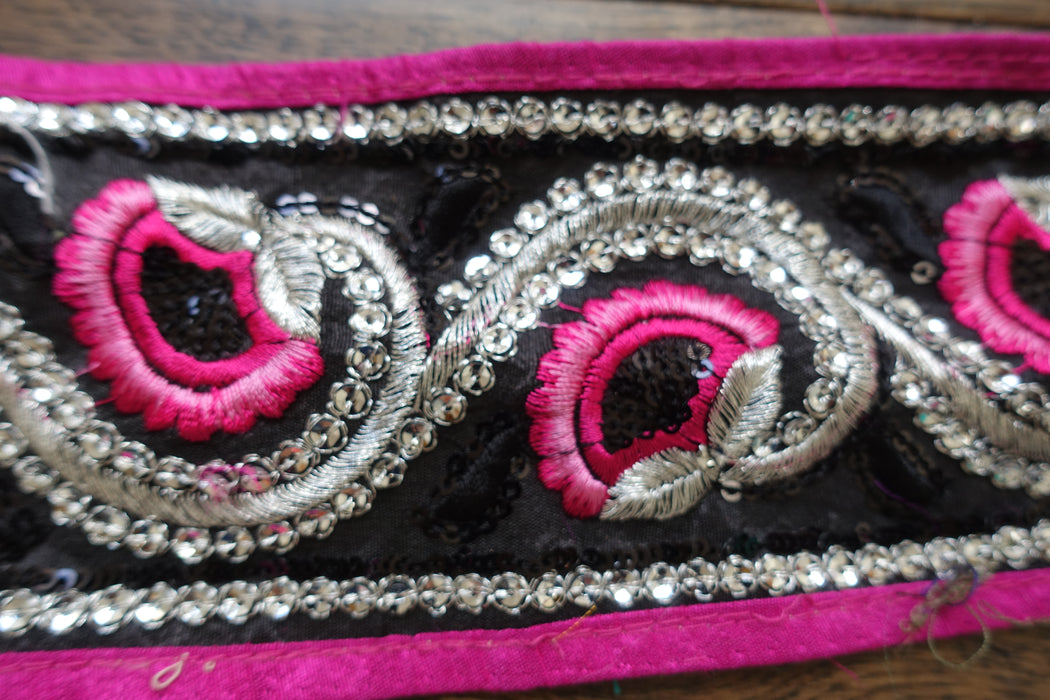 Black & Pink Reclaimed Sari Trim - Preloved - Indian Suit Company