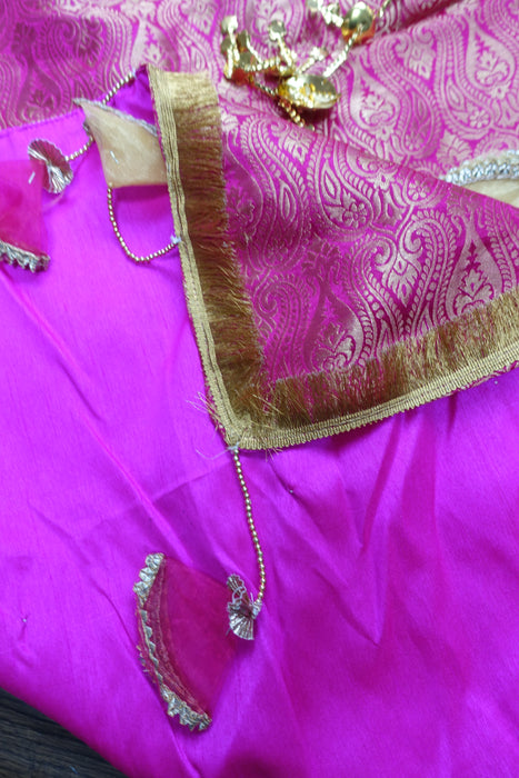 Large Pink Brocade Wedding / Maiyan Chadar With Gold Kalira And Tassels - New