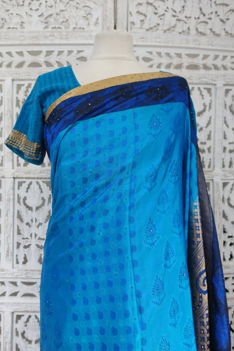 Blue Silk Sari And Blouse To Fit 36 Bust - Preloved