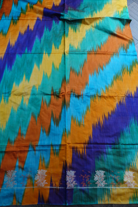 Sateen Silk Colourful Woven Vintage Dupatta - New