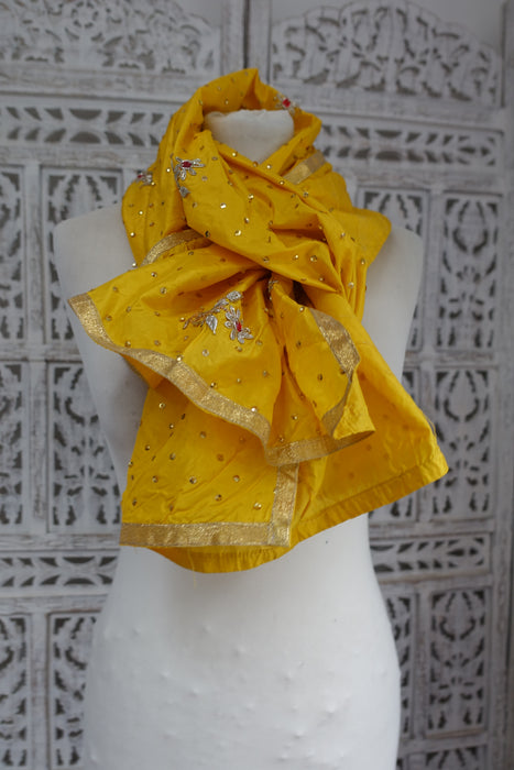 Yellow Raw Silk Vintage Dupatta - New