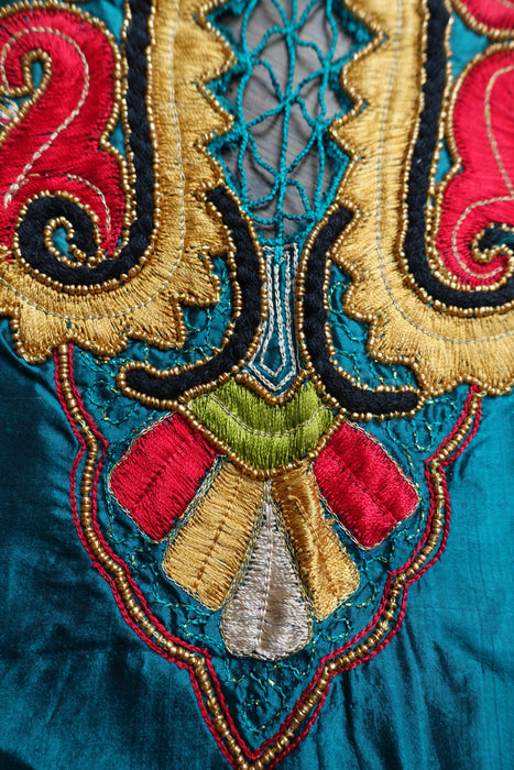 Teal Vintage Embroidered Silk Dupatta - New