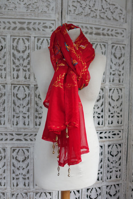 Red Vintage Chiffon Phulkari Dupatta - Preloved