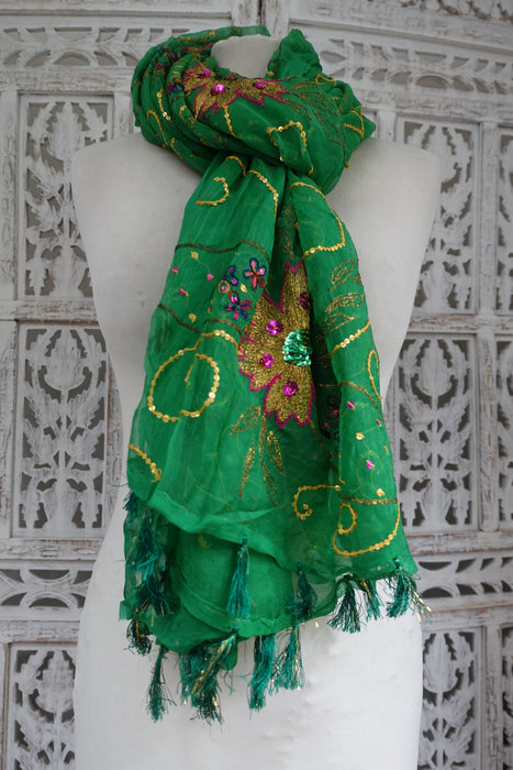 Green Vintage Embellished Dupatta - New