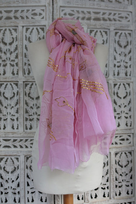 Baby Pink Vintage Chiffon Dupatta - Preloved