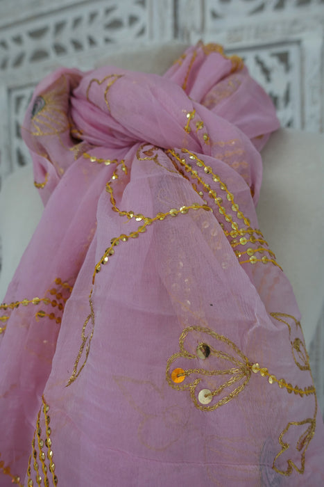 Baby Pink Vintage Chiffon Dupatta - Preloved