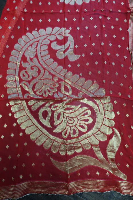Red And Gold Paisley Shawl - New