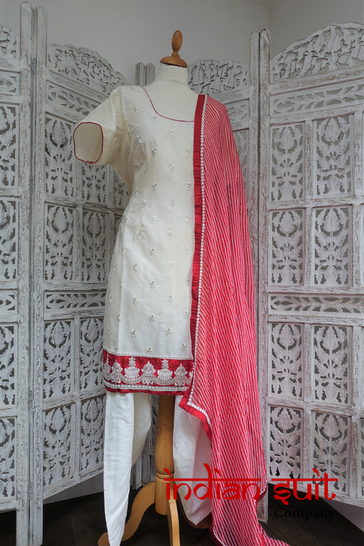 Cream & Red Punjabi Indian Salwar Kameez UK 22 / EU 48 - New - Indian Suit Company