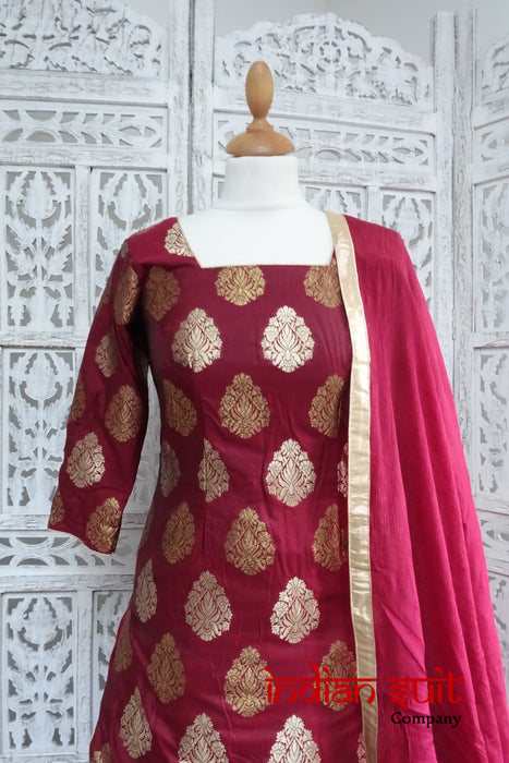 Burgundy Silk Salwar Kameez UK 6 / EU 32 - Preloved - Indian Suit Company
