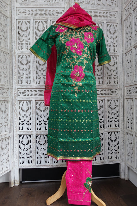 Green And Pink Vintage Silk Embellished Suit - UK 10 / EU 36 - New
