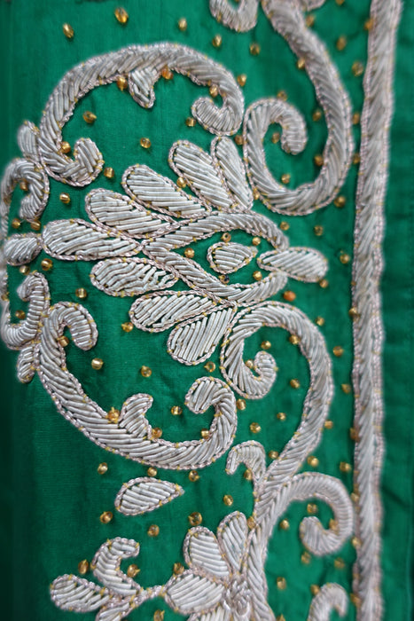 Green Vintage Silk Zardosi Jacket UK 16 / EU 42 - Preloved