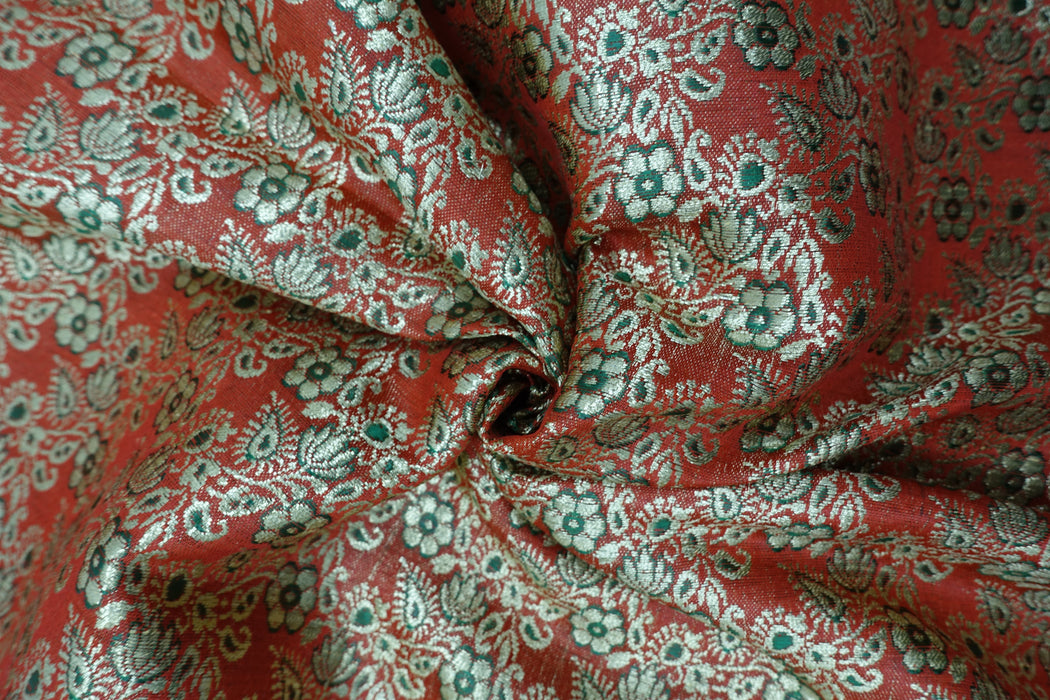 Red And Green Vintage Brocade - New